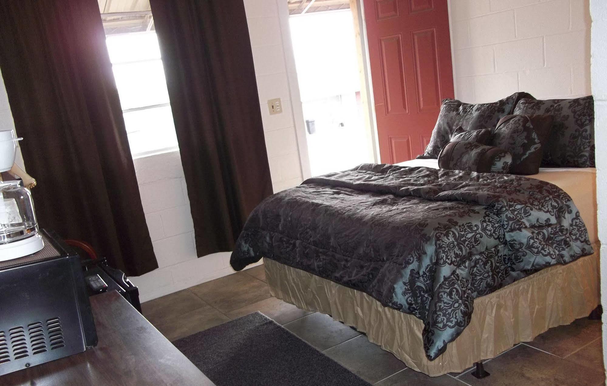 Selkirk Motel Colville Eksteriør bilde
